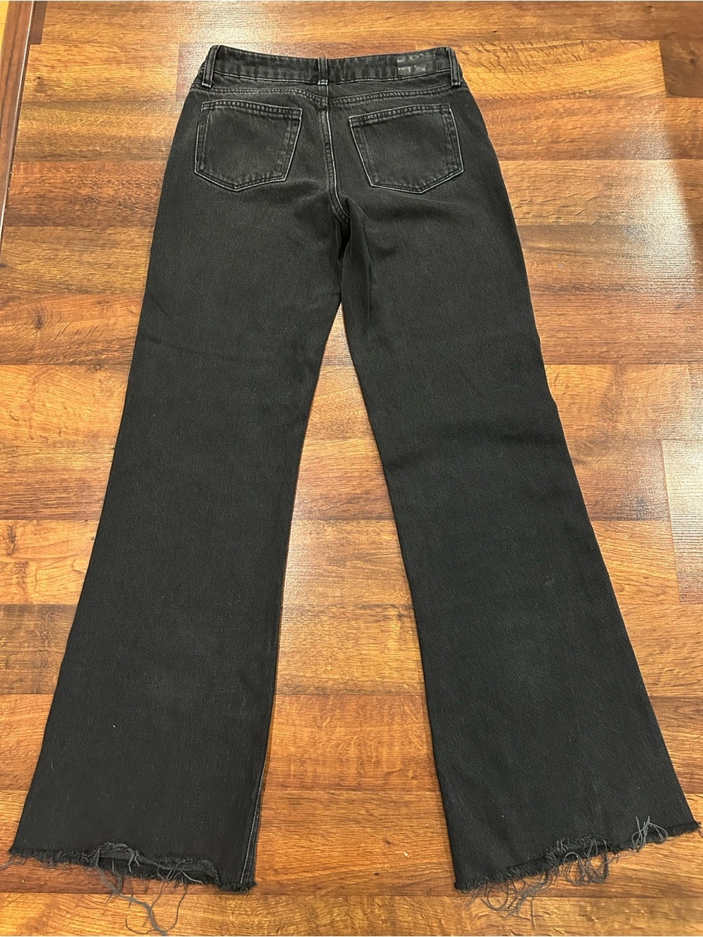 PAIGE Sofia Flare Leg Jeans Wide Leg Black Raw Hem Women’s Size 25 Mid-Rise - Picture 6 of 8